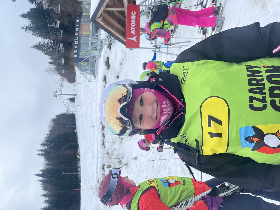 15. stycznia na stoku Czarny Groń odbyły się zawody  w narciarstwie alpejskim i snowboardzie!