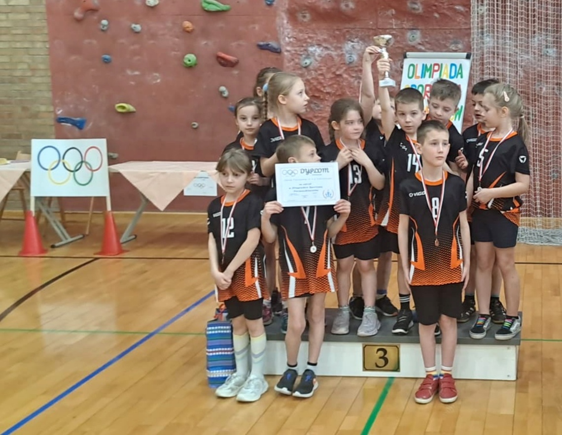Podium na Olimpiadzie Sportowej Pierwszoklasistów - Andrychów 2025!